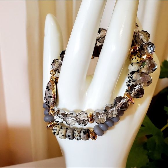 𝅺dalmatian Jasper Stone and Glass Beaded Bracelet Set - Picture 3 of 5